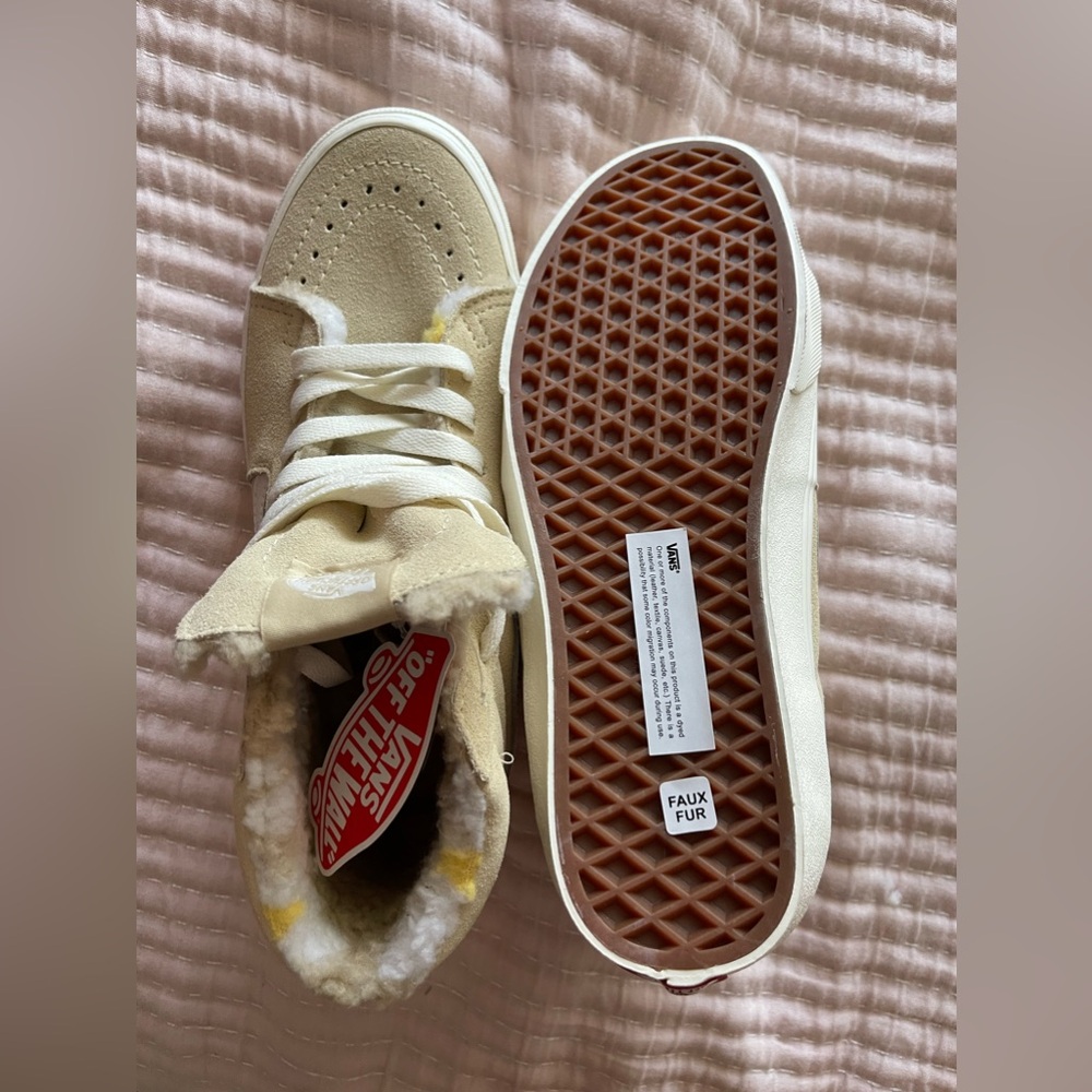 Vans high top cozy hug